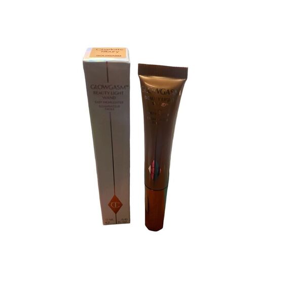 Charlotte Tilbury Glowgasm Easy Highlighter in Goldgasm New in Box